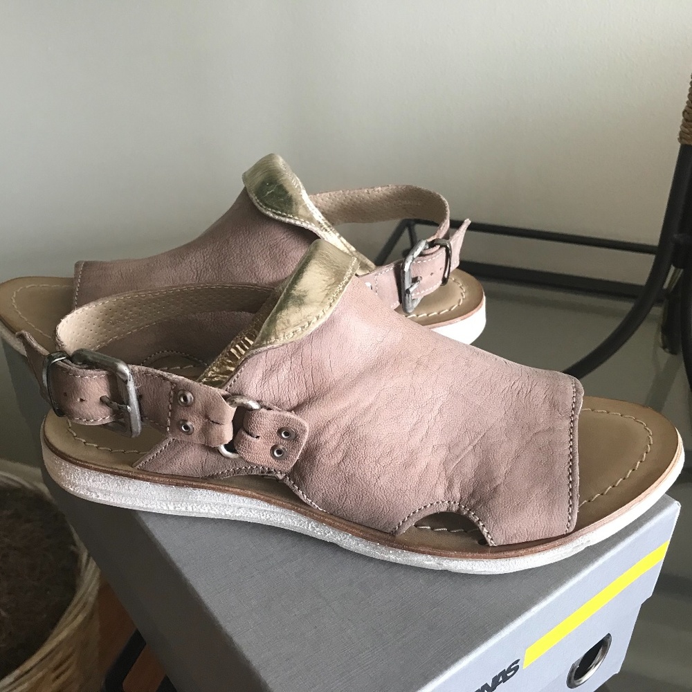 Manas Leather Sandals
